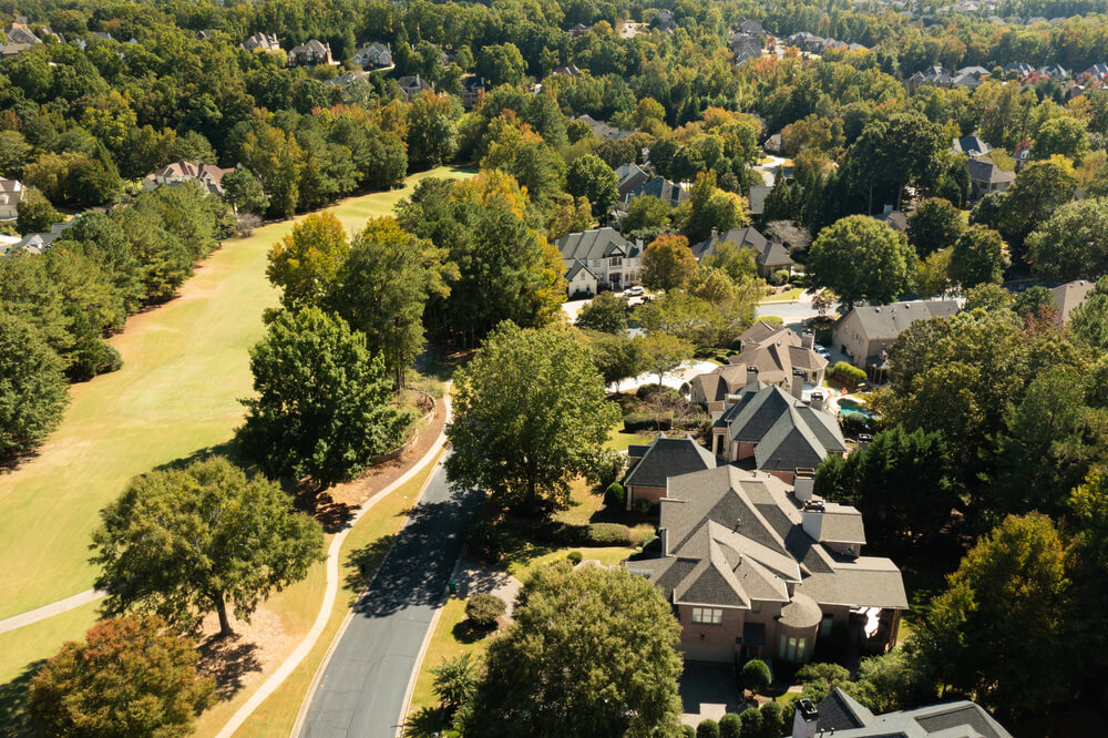 Ponchatoula Louisiana has a small-town atmosphere with quiet neighborhoods.